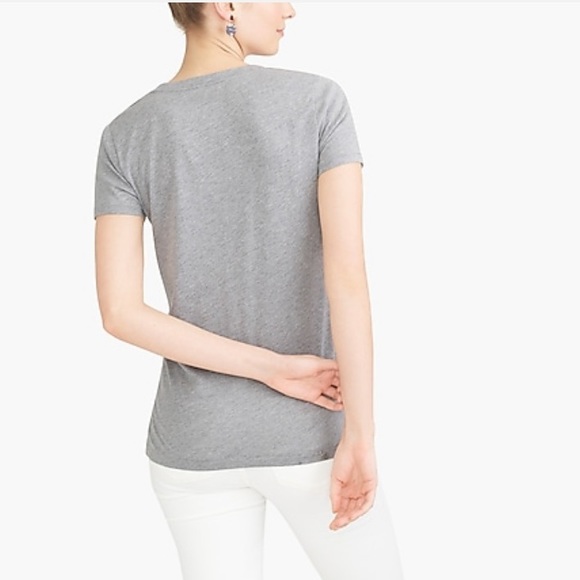 Set of 2 J Crew Cotton V-Neck T-Shirts, Large - Picture 11 of 11